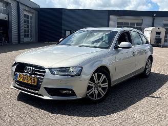 Audi A4 Avant 2.0 TDI 16V Combi/o  Diesel 1.968cc 100kW (136pk) FWD 2010-11/2014-10 (8K5) CJCB picture 2