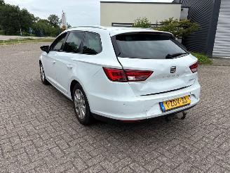 Seat Leon 1.6 TDI Ecomotive 16V Combi/o 4Dr Diesel 1.598cc 81kW (110pk) FWD 2013-09/2018-08  CRKB ST picture 4