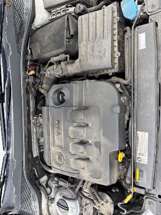 Seat Leon 1.6 TDI Ecomotive 16V Combi/o 4Dr Diesel 1.598cc 81kW (110pk) FWD 2013-09/2018-08  CRKB ST picture 21