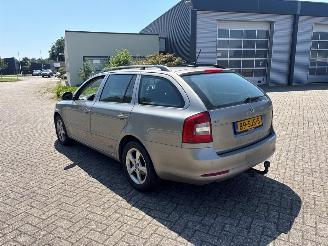 Skoda Octavia 1.6 TDI Greenline Combi/o 4Dr Diesel 1.598cc 77kW (105pk) FWD 2009-06/2013-04 (1Z5) CAYC picture 3