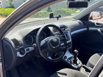 Skoda Octavia 1.6 TDI Greenline Combi/o 4Dr Diesel 1.598cc 77kW (105pk) FWD 2009-06/2013-04 (1Z5) CAYC picture 11