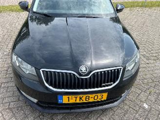 Skoda Octavia 1.6 TDI Greenline 16V Combi/o 4Dr Diesel 1.598cc 81kW (110pk) FWD 2013-05/2020-07  CRKB picture 8