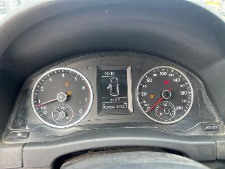 Volkswagen Tiguan 1.4 TSI 16V SUV  Benzine 1.390cc 110kW (150pk) FWD 2008-03/2011-05 (5N1) CAVA picture 8