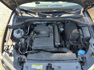 Audi A3 1.4 TFSI 16V Sedan 4Dr Benzine 1.395cc 92kW (125pk) FWD 2014-06/2016-08 (8VL) CZCA picture 25