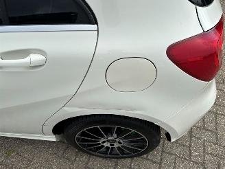 Mercedes A-klasse 1.5 A-180 CDI, A-180d 16V Hatchback  Diesel 1.461cc 80kW (109pk) FWD 2012-06/2018-05 (176.012; 176.212) OM607951; K9K picture 27