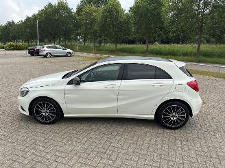 Mercedes A-klasse 1.5 A-180 CDI, A-180d 16V Hatchback  Diesel 1.461cc 80kW (109pk) FWD 2012-06/2018-05 (176.012; 176.212) OM607951; K9K picture 3