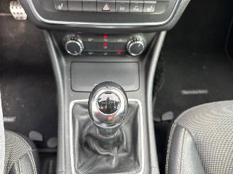 Mercedes A-klasse 1.5 A-180 CDI, A-180d 16V Hatchback  Diesel 1.461cc 80kW (109pk) FWD 2012-06/2018-05 (176.012; 176.212) OM607951; K9K picture 10