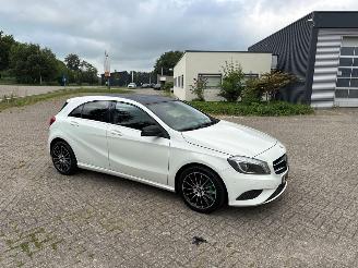 Mercedes A-klasse 1.5 A-180 CDI, A-180d 16V Hatchback  Diesel 1.461cc 80kW (109pk) FWD 2012-06/2018-05 (176.012; 176.212) OM607951; K9K picture 2