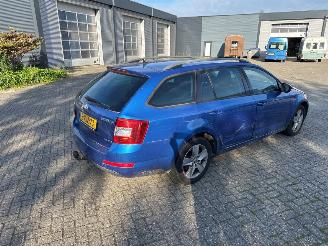 Skoda Octavia 1.6 TDI Greenline 16V Combi/o 4Dr Diesel 1.598cc 81kW (110pk) FWD 2013-05/2020-07  CRKB picture 5