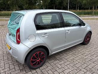 Volkswagen Up! 1.0 12V 60 Hatchback  Benzine 999cc 44kW (60pk) FWD 2011-08/2020-08  CHYA picture 9
