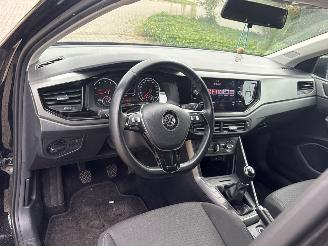 Volkswagen Polo 1.0 TSI 12V Hatchback 4Dr Benzine 999cc 70kW (95pk) FWD 2017-06  DKLA picture 12