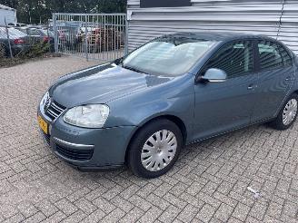 Volkswagen Jetta 1.6 Sedan 4Dr Benzine 1.595cc 75kW (102pk) FWD picture 6