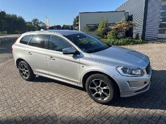 Volvo Xc-60 2.0 D4 16V SUV  Diesel 1.969cc 140kW (190pk) FWD 2015-03/2017-02 (DZA8) D4204T14 picture 4