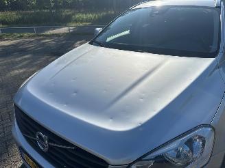 Volvo Xc-60 2.0 D4 16V SUV  Diesel 1.969cc 140kW (190pk) FWD 2015-03/2017-02 (DZA8) D4204T14 picture 10