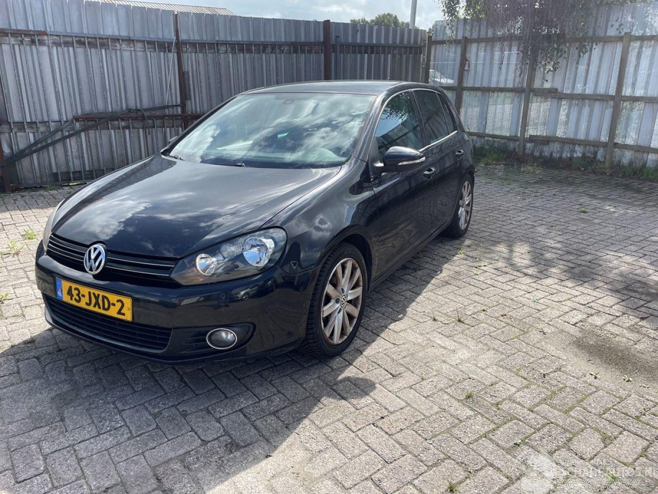 Volkswagen Golf 1.4 TSI 122 16V Hatchback  Benzine 1.390cc 90kW (122pk) FWD
