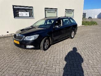 Coche accidentado Skoda Octavia 1.6 TDI Greenline Combi/o 4Dr Diesel 1.598cc 77kW (105pk) FWD 2009-06/2013-04 (1Z5) CAYC 2010/10