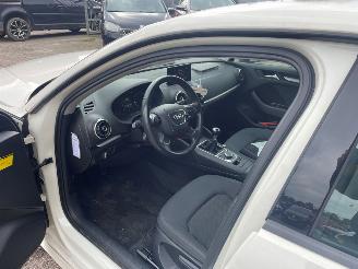 Audi A3 1.6 TDI Ultra 16V Hatchback 4Dr Diesel 1.598cc 81kW (110pk) FWD 2013-09/2015-04 (8VA; 8VF) CRKB picture 13