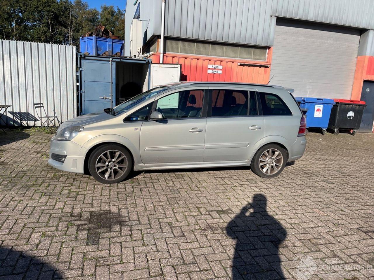 Opel Zafira 1.9 CDTI MPV  Diesel 1.910cc 88kW (120pk) RWD 2005-07/2015-04 (M75) Z19DT; EURO4