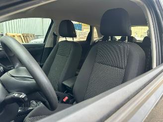 Volkswagen Polo 1.0 55kw picture 11