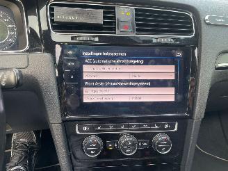 Volkswagen Golf 2.0 TSI R 4Motion FULL OPTION picture 24