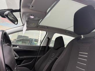 Peugeot 308 1.6 THP Premiere picture 5