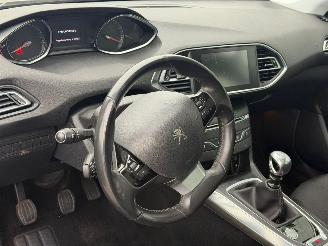 Peugeot 308 1.6 THP Premiere picture 7