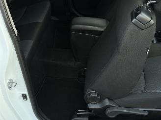 Kia Cee d Pro Cee\'d 1.4 CVVT Seven picture 11