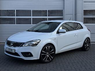  Kia Cee d Pro Cee\'d 1.4 CVVT Seven 2011/2