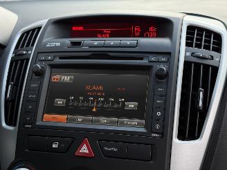 Kia Cee d Pro Cee\'d 1.4 CVVT Seven picture 14