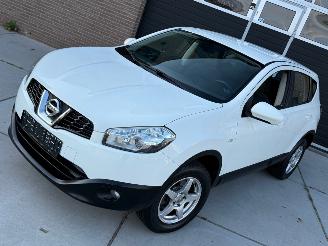 Nissan Qashqai 1.6 Visia / Cruise Control / Trekhaak / PDC / Elek Ramen / Bluetooth / Climate Control / Inkalp.Spiegels / picture 2