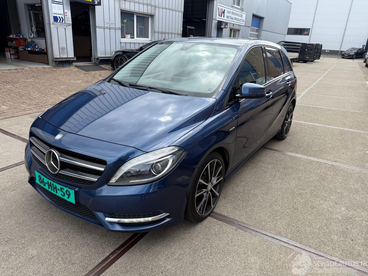 Mercedes B-klasse 200 CDI Business Class / Harman Kardon / Automaat /