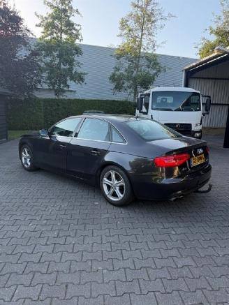 Vaurioauto  passenger cars Audi A4 LIMOUSINE 1.8 TFSI Advance 2015/9