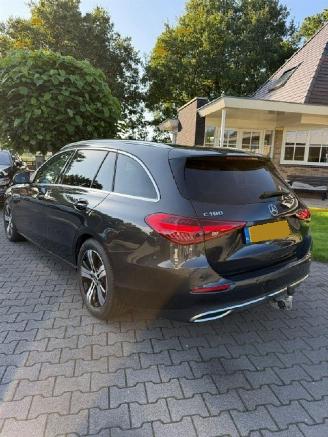 krockskadad bil auto Mercedes C-klasse 180 Business Line Hybride 2026/3