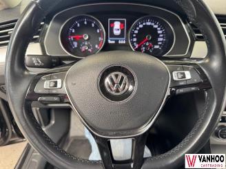 Volkswagen Passat  picture 16