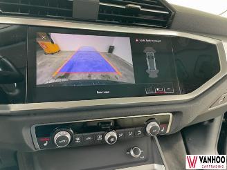 Audi Q3  picture 21