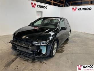 krockskadad bil auto Volkswagen Golf  2024/5