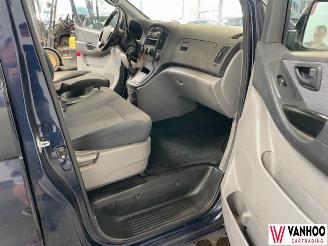 Hyundai H-1  picture 15