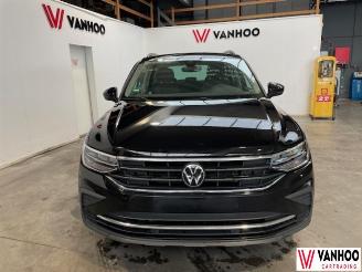Volkswagen Tiguan  picture 2