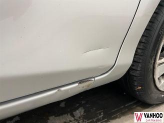 Toyota Yaris  picture 11