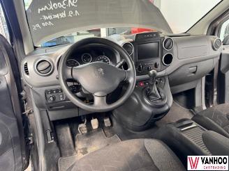 Peugeot Partner TEPEE picture 13