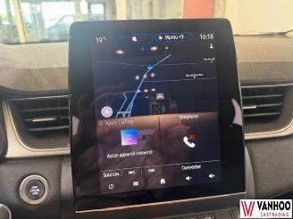 Renault Captur  picture 23