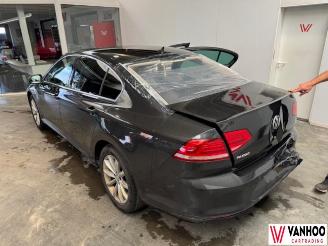 Volkswagen Passat  picture 8