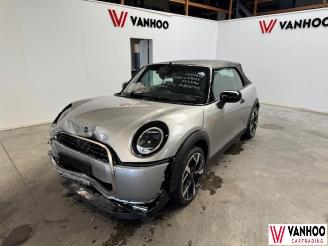 Auto incidentate Mini Cooper C 2025/5