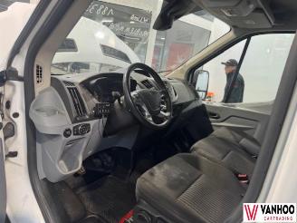 Ford Transit  picture 14