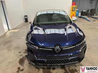 Renault Mégane E-TECH picture 2