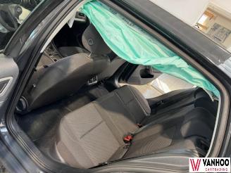 Volkswagen Golf  picture 14