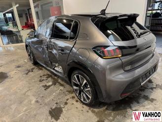 Peugeot 208  picture 4