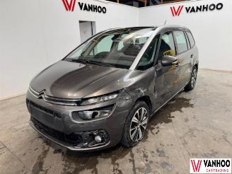 Vaurioauto  passenger cars Citroën C4 PICASSO 2018/4