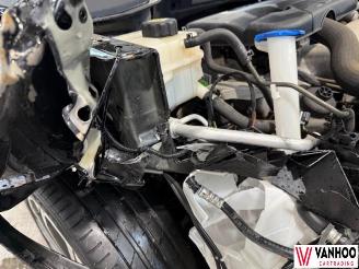 Ssang yong Tivoli  picture 5