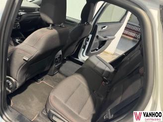 Ford Kuga  picture 15